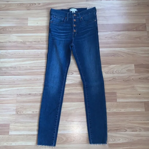 Madewell | Mid Rise Skinny Leg Button Fly Size 25 - Picture 3 of 9